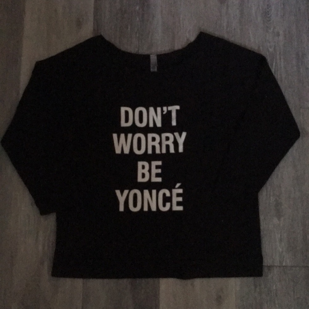 Scoop neck sweatshirt